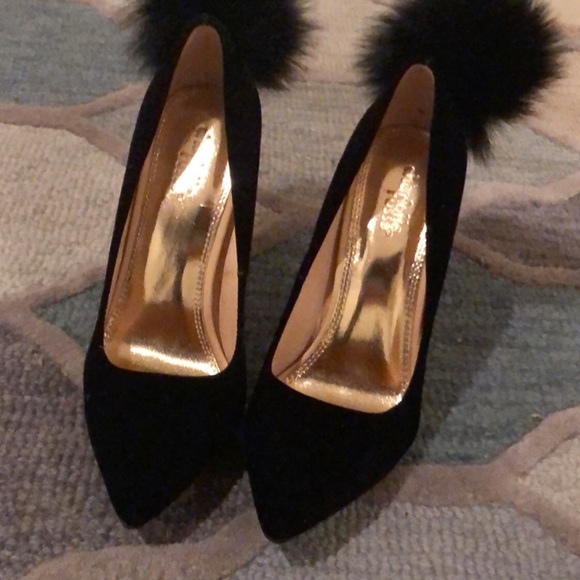 Shoes - Black Fuzzy Puff Heels